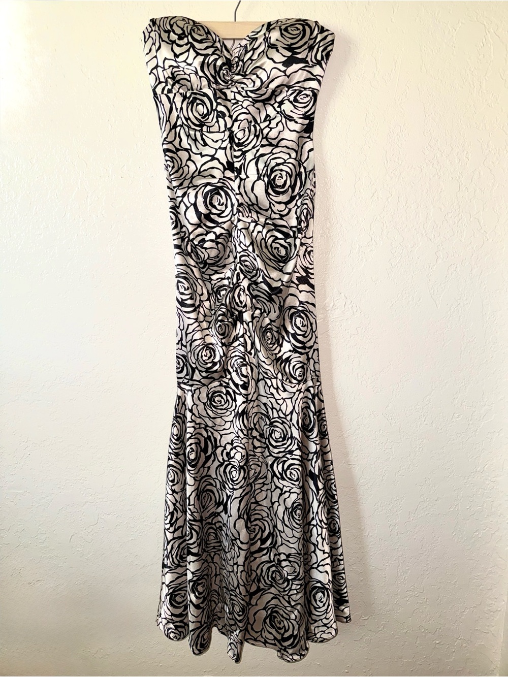 Vintage 90s Jump Satin Mermaid Maxi Gown Strapless Cream Black Rose Print XS